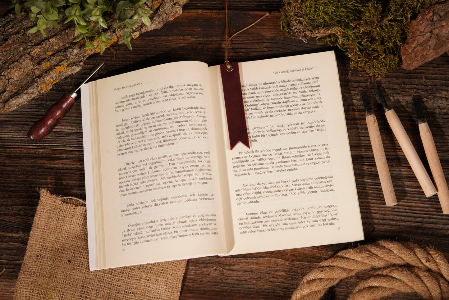 Leather Heart Bookmark, Reader Gift, Book accessories: Red / Heart Shaped