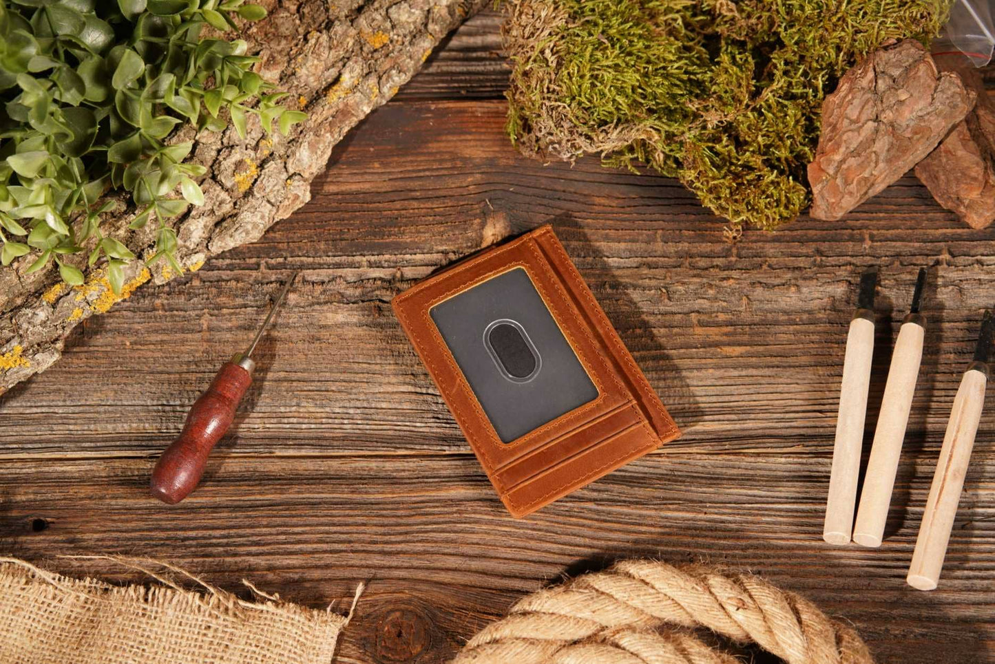 Personalized Leather Wallet with Magnet Clip: Brown