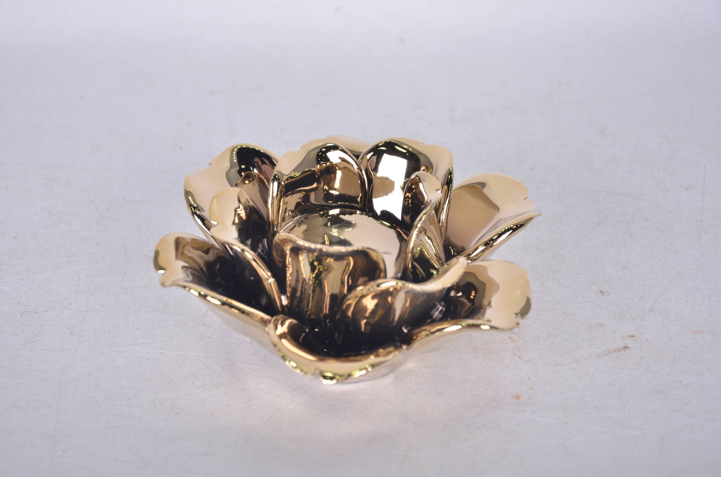 Gold Flower Candle Holder, 5.5"D