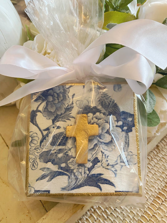 Chinoiserie Gold Gilded Cross Canvas Art: Package in Cello Bag with Ribbon