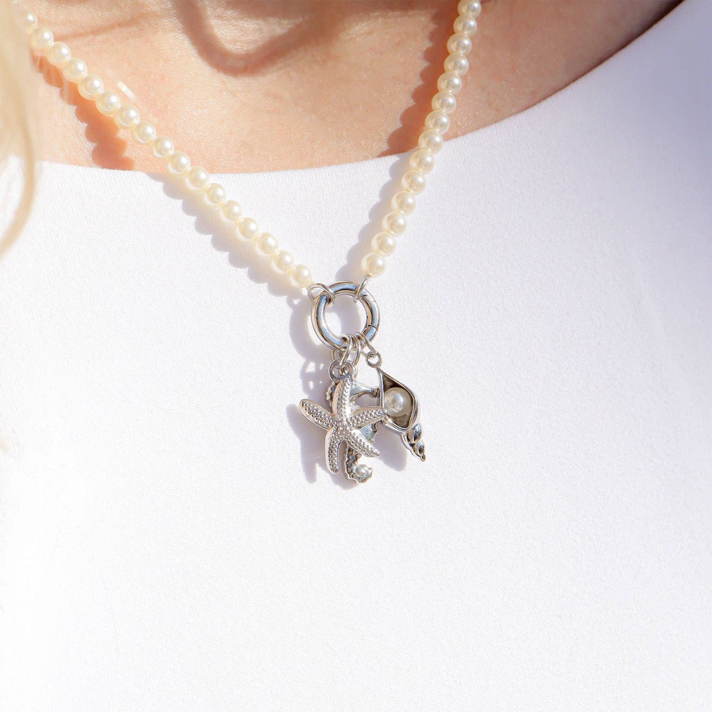 Pearl Charm Keeper Necklace: Kiska / Gold