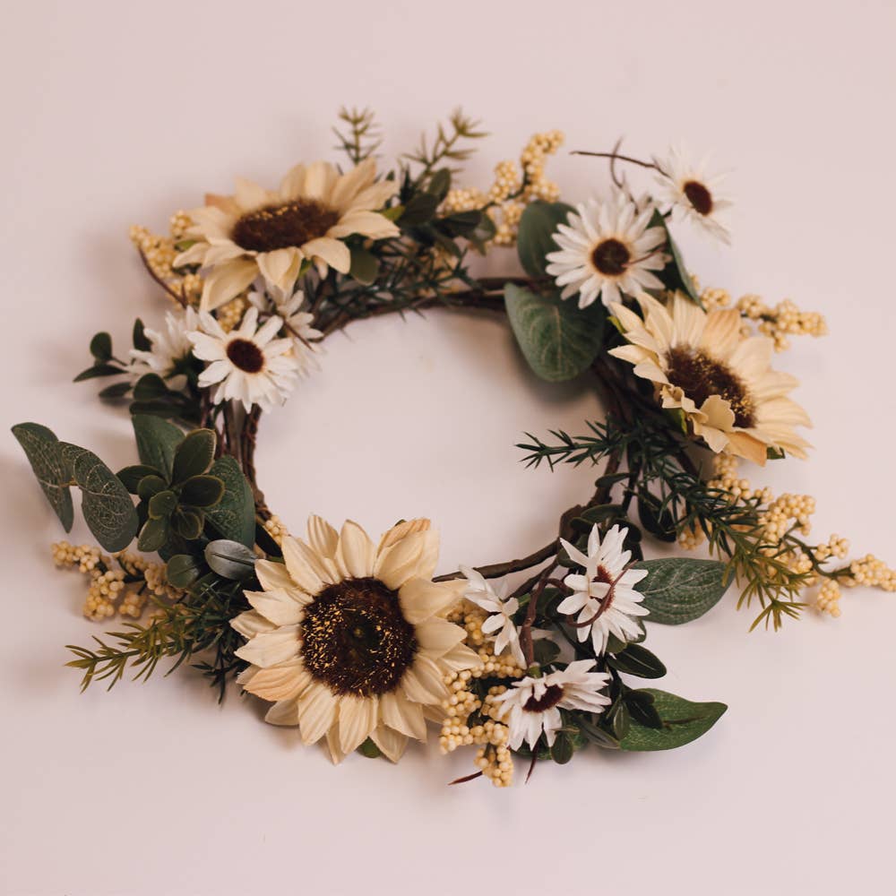 White Sunflower Candle Ring