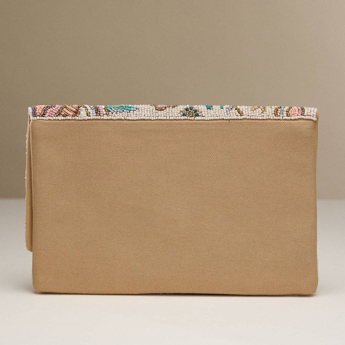 Beaded Floral Clutch with Chain Strap: NA / One / BA144