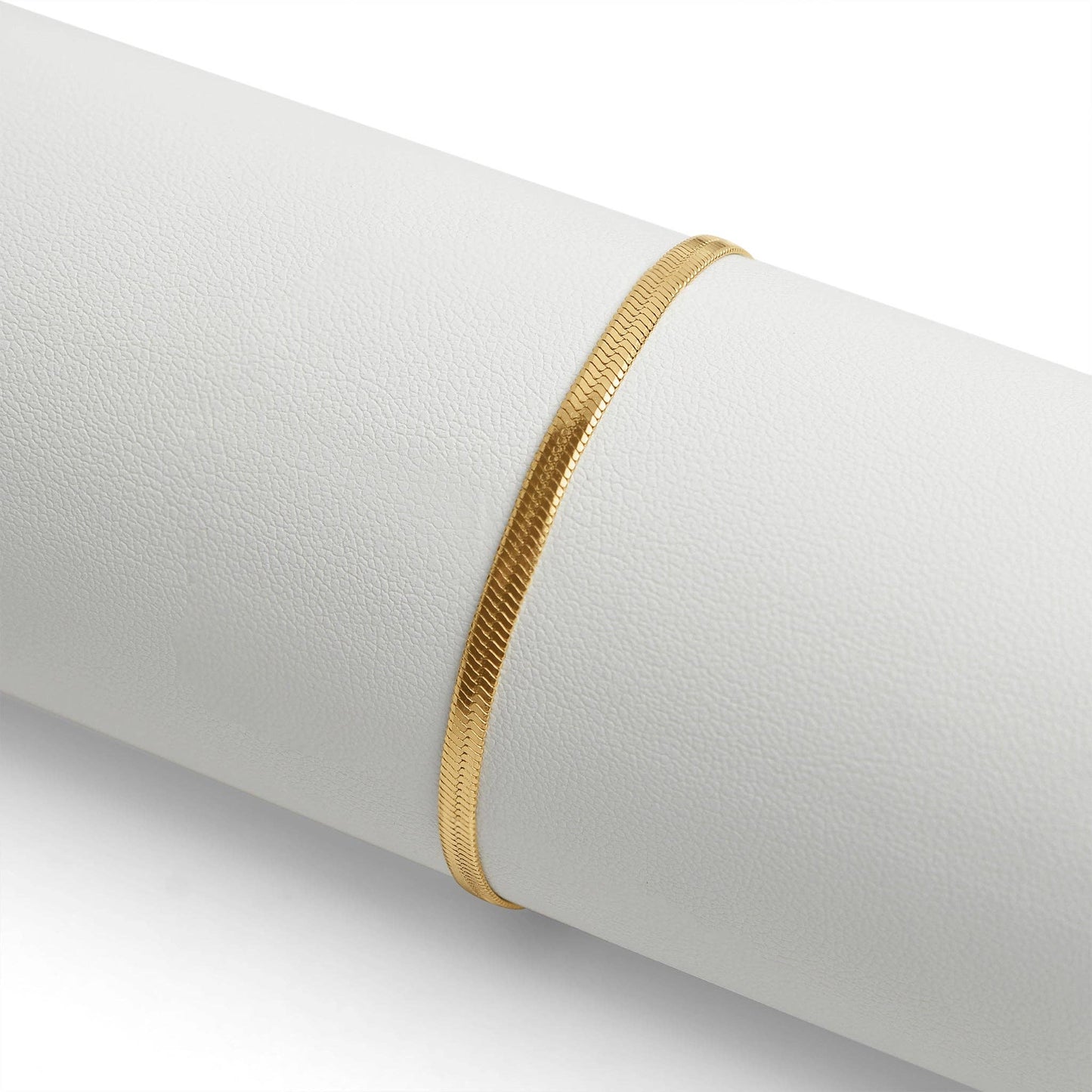 18K Gold Herringbone Chain Bracelet: 6.5" / 5.5mm