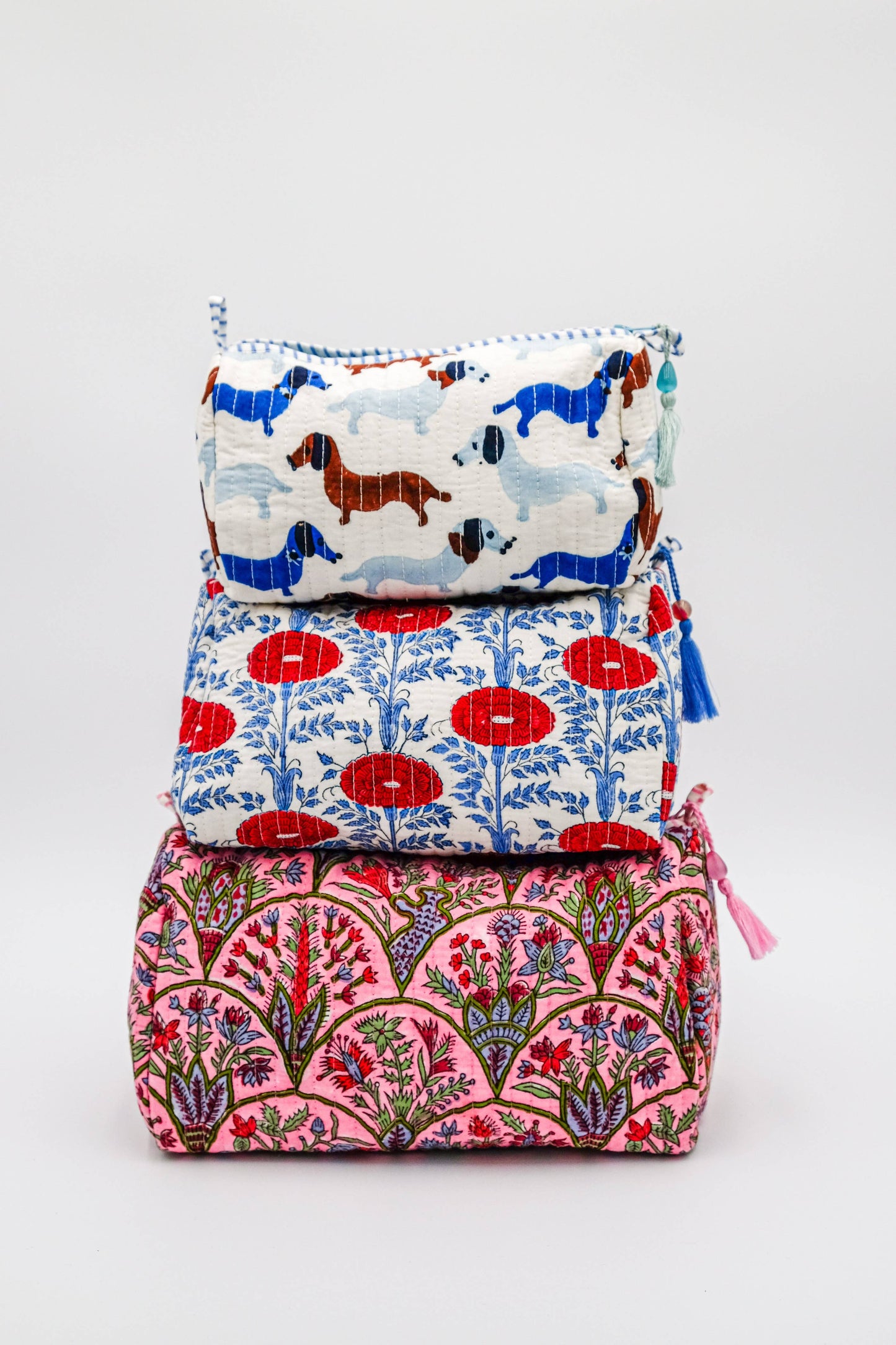 Araminta Toiletry Bag: Medium