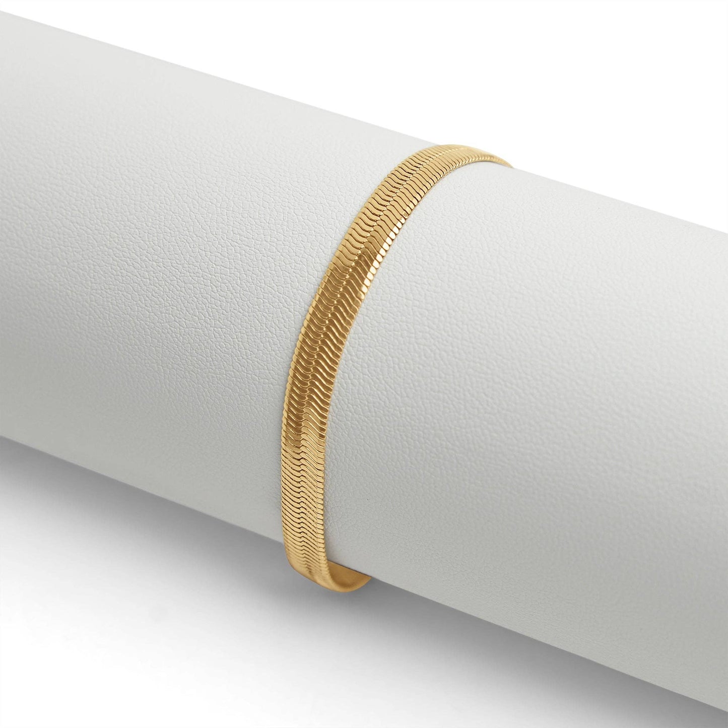 18K Gold Herringbone Chain Bracelet: 6.5" / 5.5mm