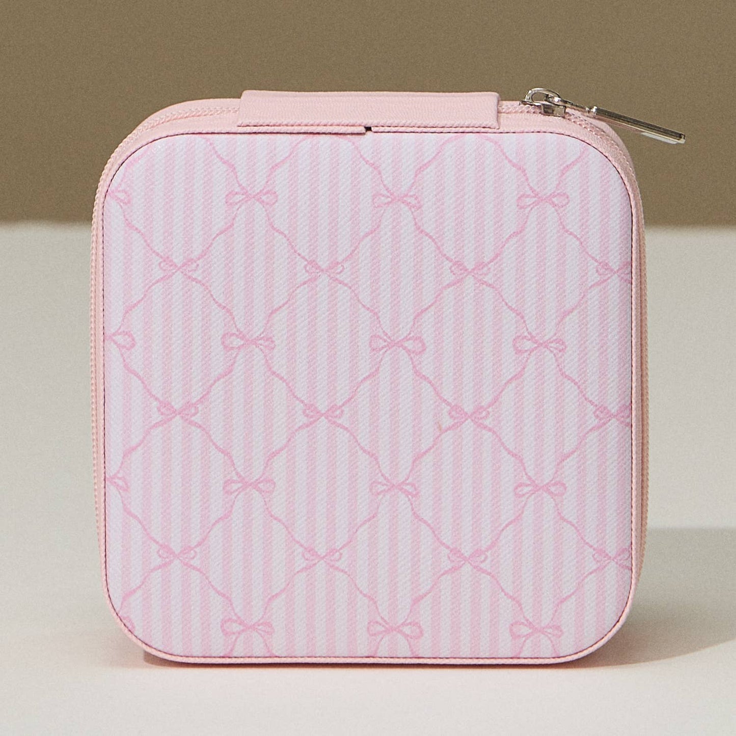 Bow Monogram Print Jewelry Box -Travel Size: Ivory / One / 5AC78043