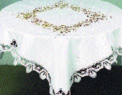 Topper Embroidered "Sarah"