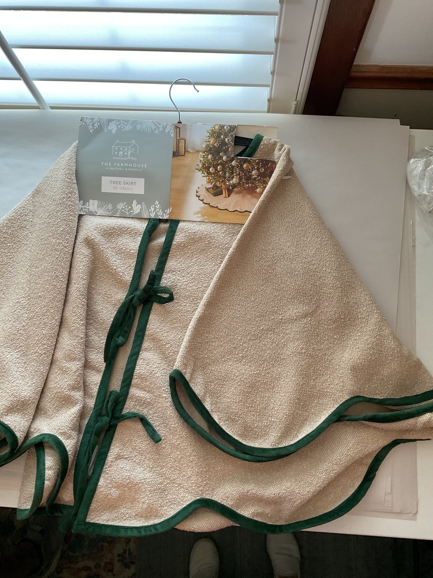 Farmhouse Tree Skirt