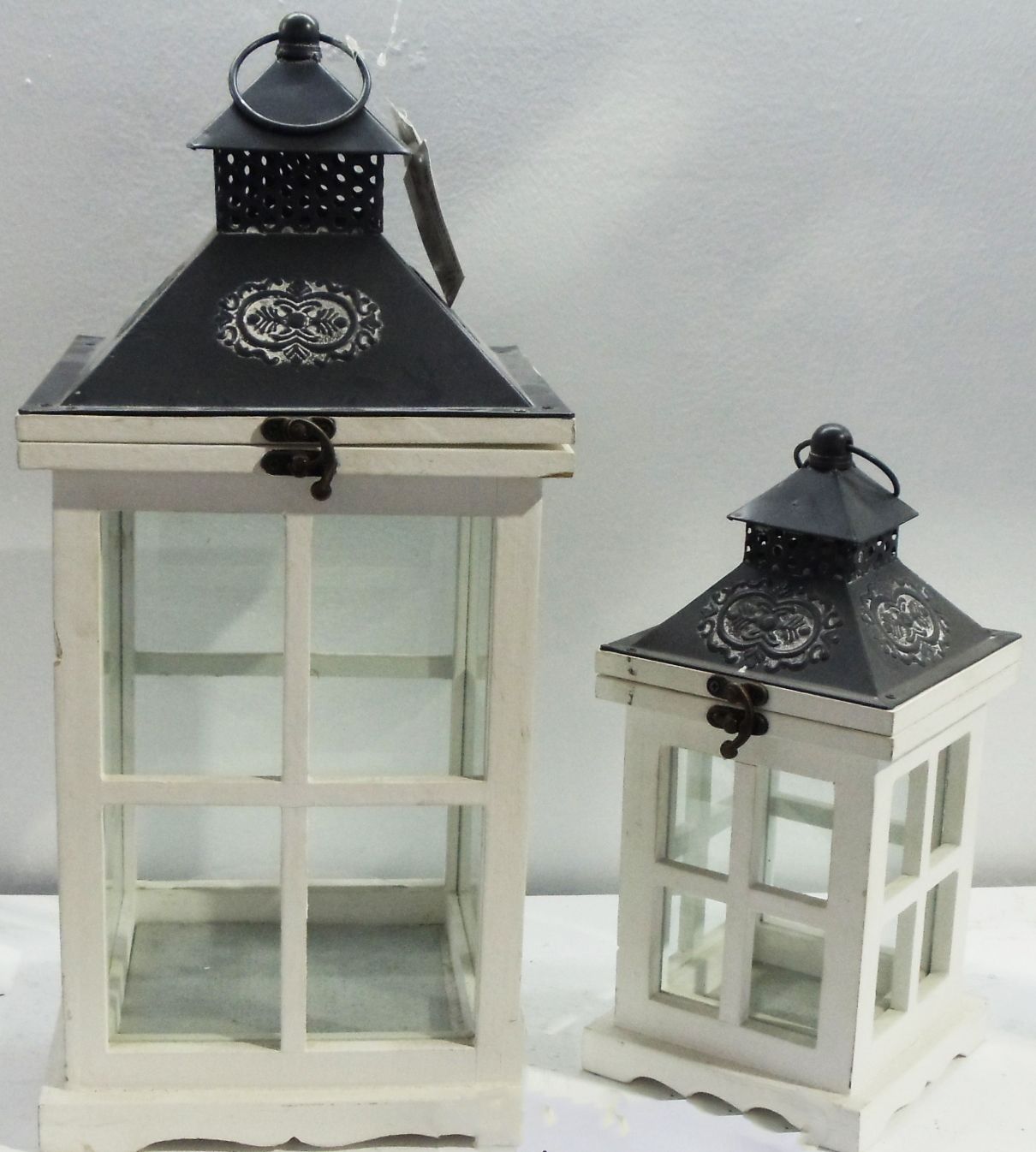 Lantern 12 inch